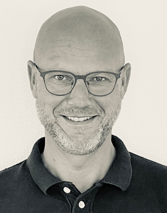 Henning Brandt, Sales & Service Manager.
